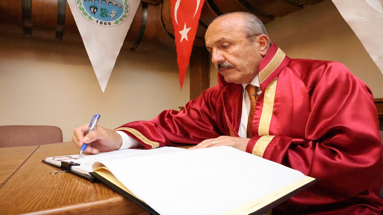 Mertcan Ay Ile Bahar Ay (2)