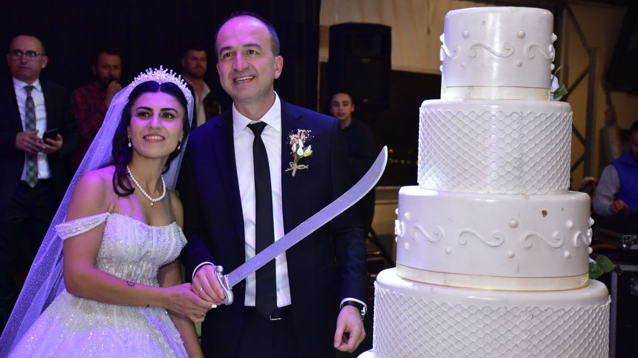 Öğretmen Çift, Taşköprü’de Mutluluğa Evet Dedi (6)