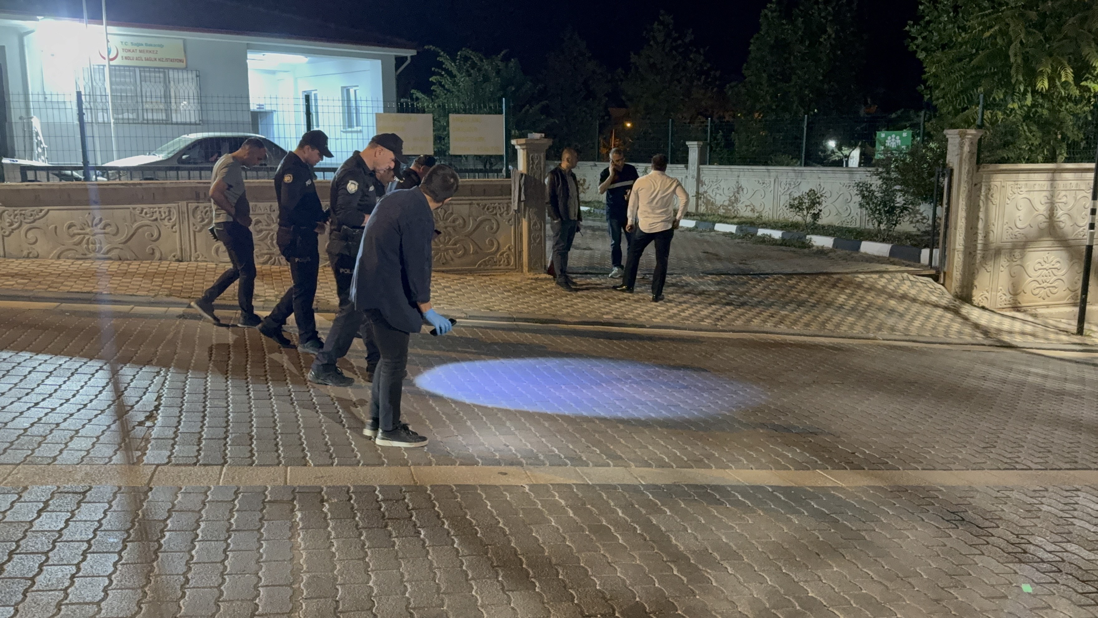 Son Dakika Yorgun Merminin Isabet Ettiği Vatandaş Ağır Yaralandı 3