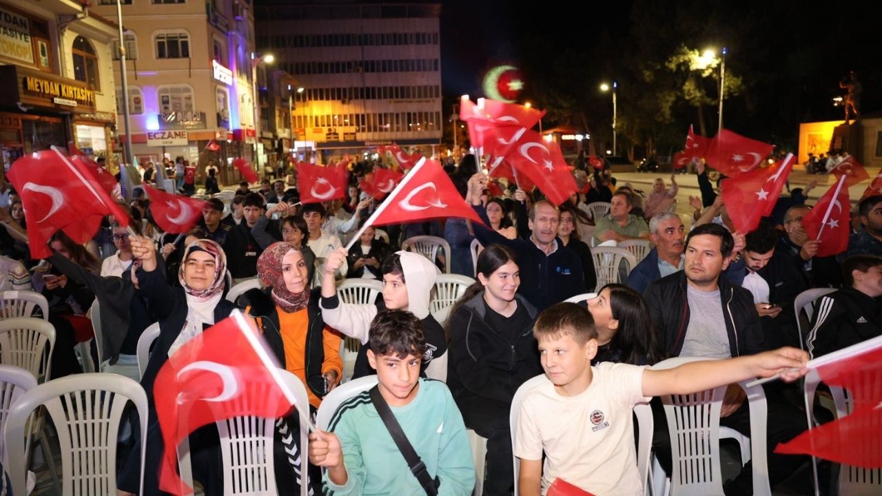 Taşköprü Tek Yürek Oldu Cumhuriyet Meydanı’nda Büyük Heyecan (2)
