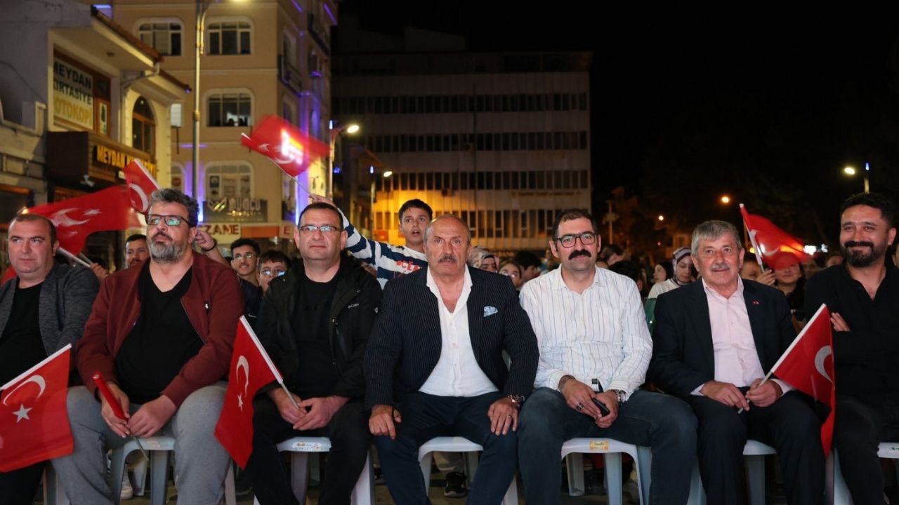 Taşköprü Tek Yürek Oldu Cumhuriyet Meydanı’nda Büyük Heyecan (5)