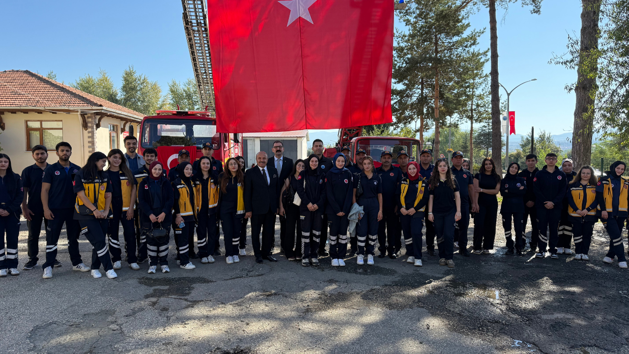 Taşköprü’de 'İtfaiye Haftası' Etkinliği Yoğun Ilgi Gördü 95