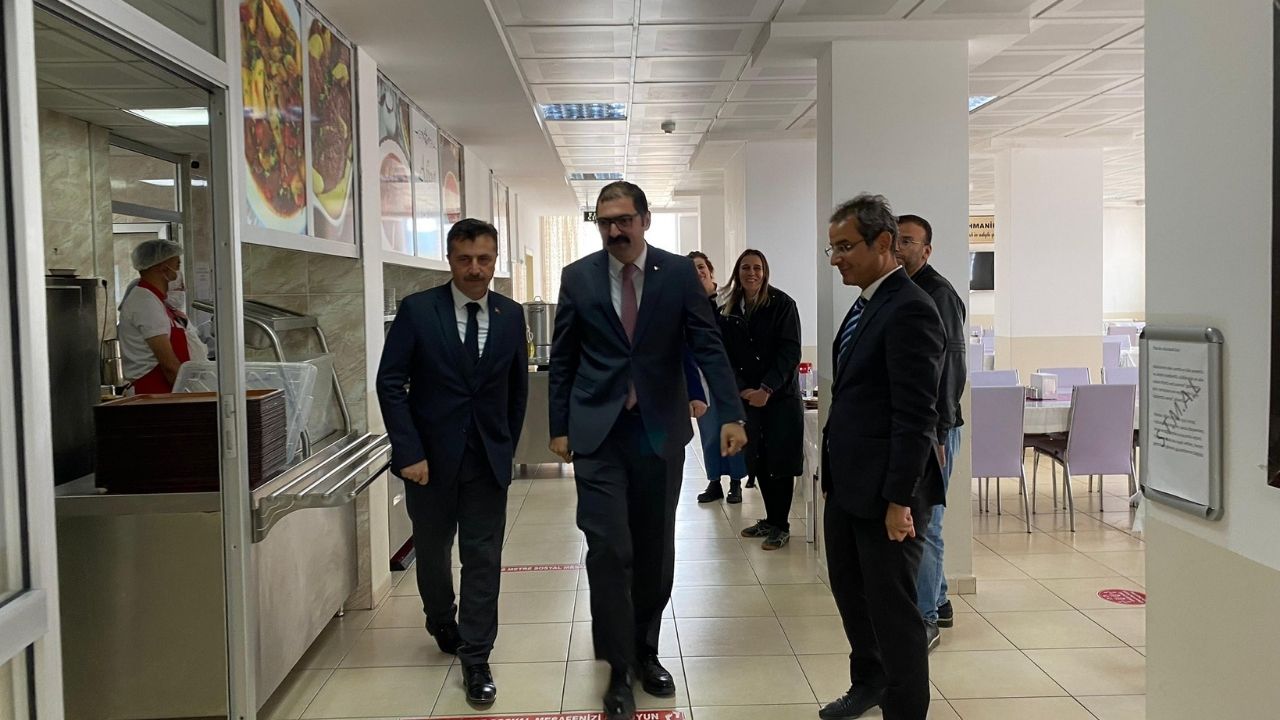 Taşköprü’de Taşımalı Eğitim Yemekleri Meslek Lisesi Mutfağında Hazırlanıyor (5)