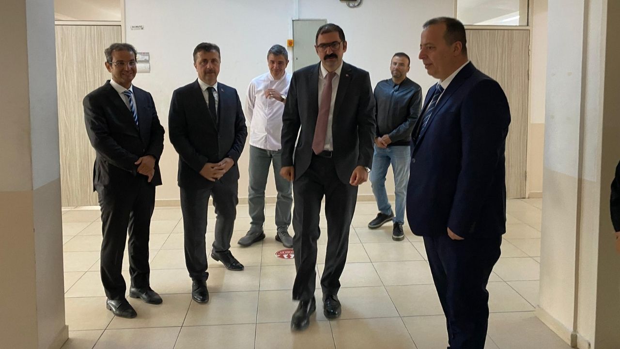 Taşköprü’de Taşımalı Eğitim Yemekleri Meslek Lisesi Mutfağında Hazırlanıyor (6)