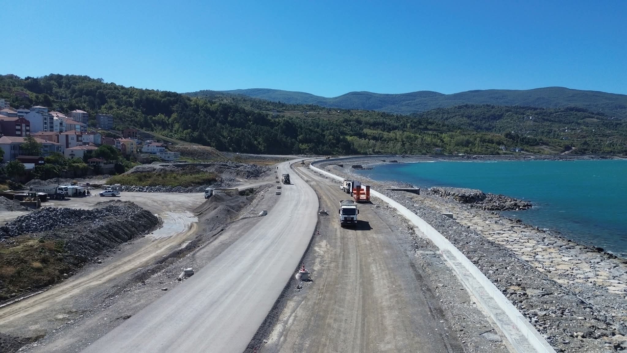 Türkeli Sahil Yolu (1)