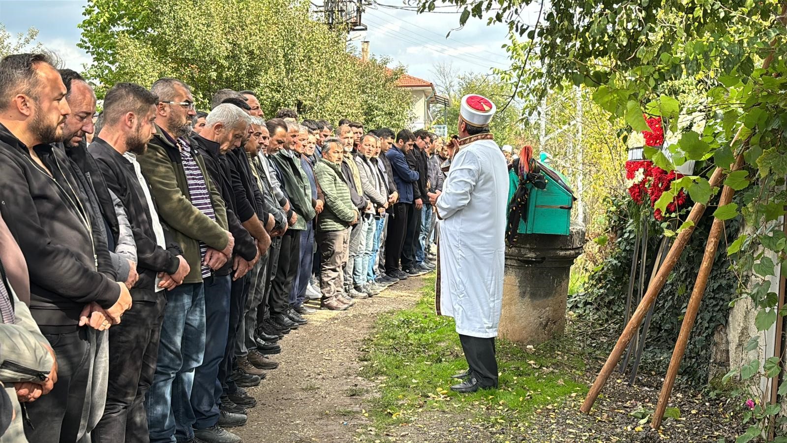 Alkollü Sürücünün Çarpması Sonucu Yaşamını Yitirmişti, Son Yolculuğuna Uğurlandı! 4