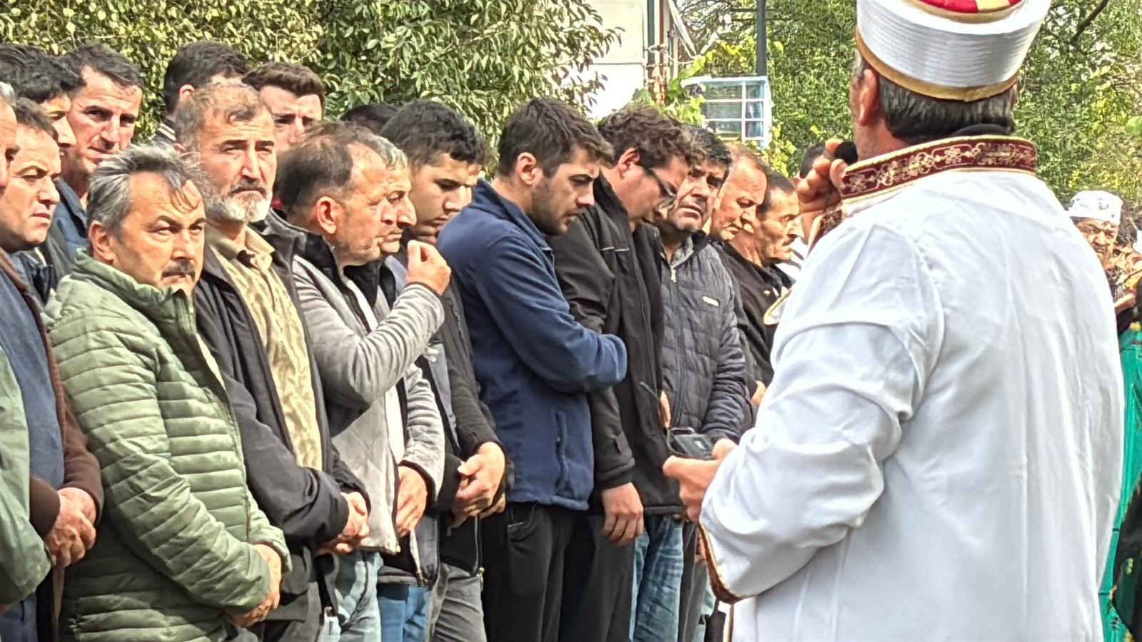 Alkollü Sürücünün Çarpması Sonucu Yaşamını Yitirmişti, Son Yolculuğuna Uğurlandı! 6