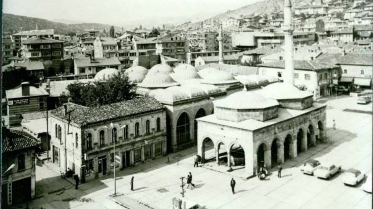 Atatürk’ün İzinde, Şerife Bacı’nın Gölgesinde Kastamonu’nun Tarihi Fotoğrafları (8)