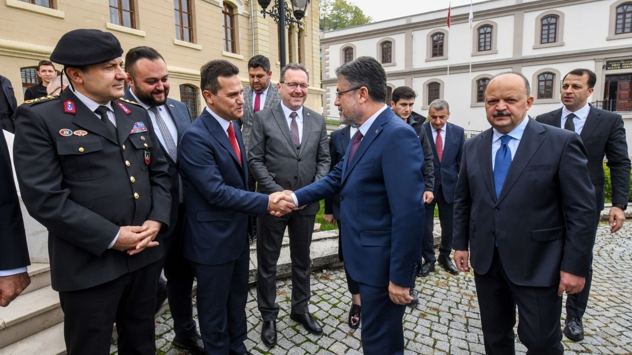 Bakan Yumaklı Valilik (1)