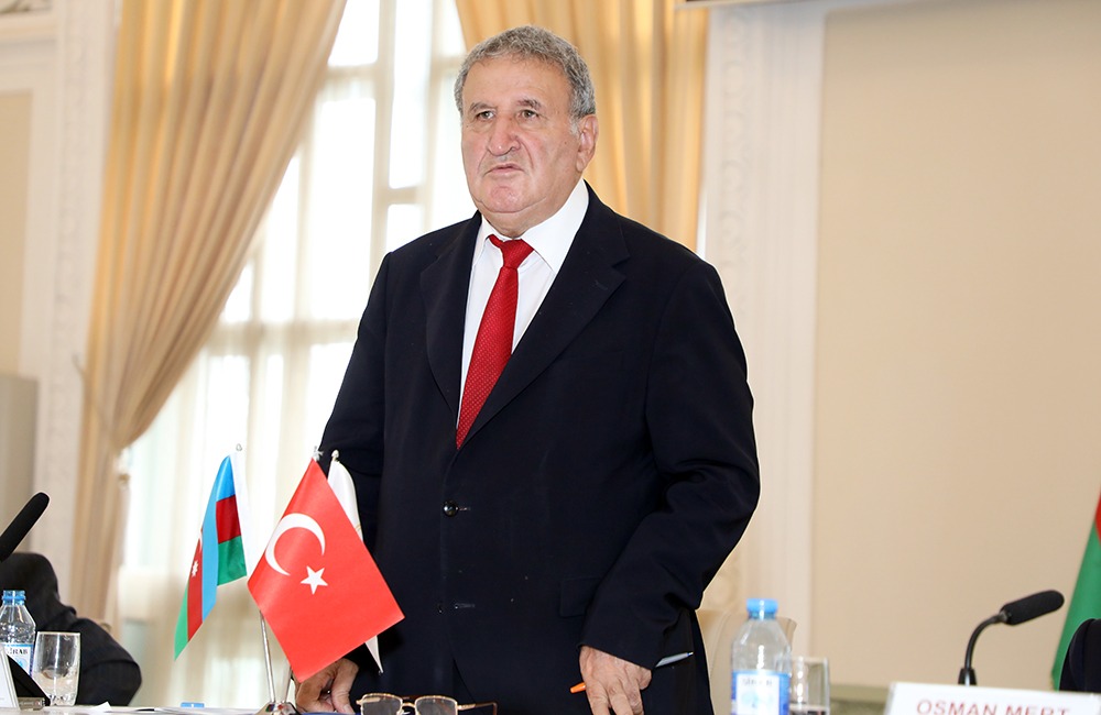 Bakü'de Türk Dünyası Konferansı 100 Yıllık Türkoloji Ilkeleri Hedefe Yürüyor 22
