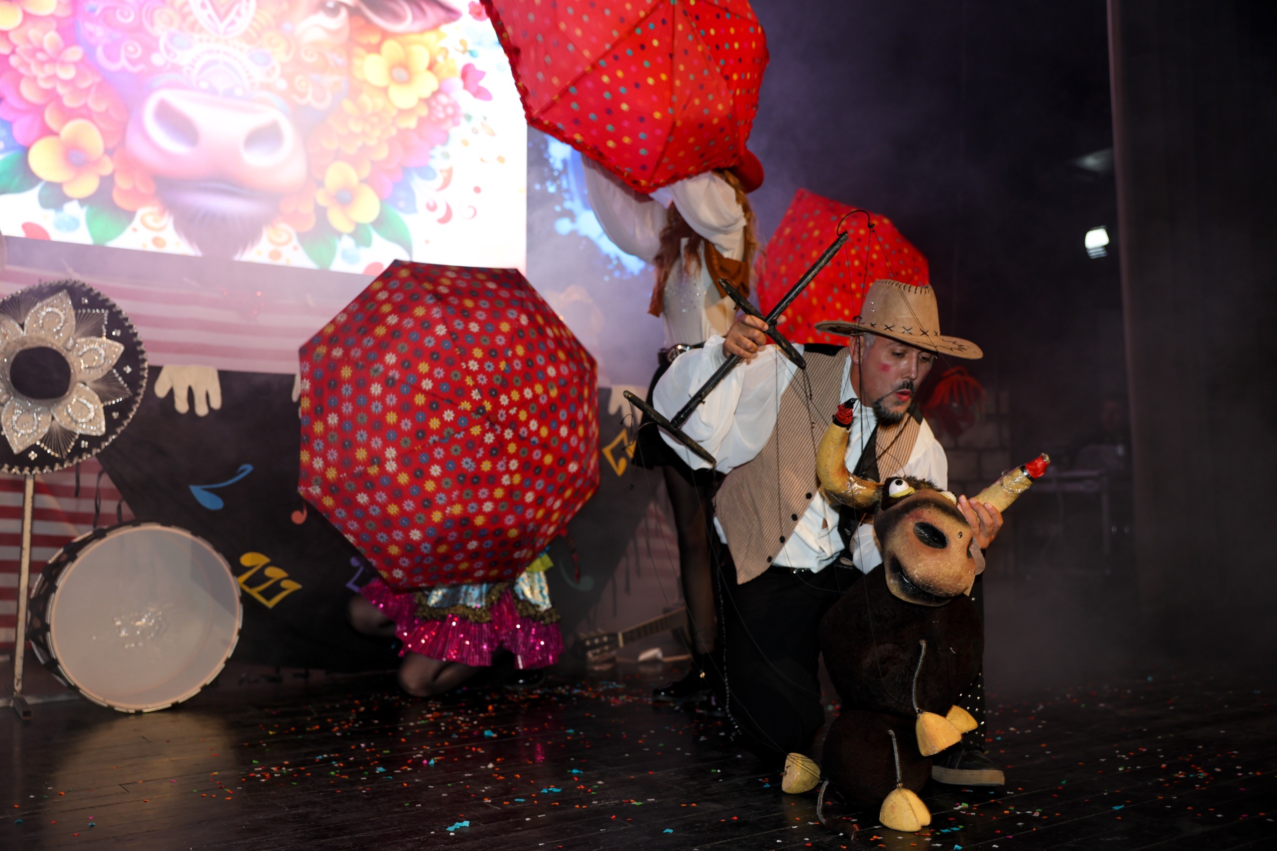 Cumhuriyet Coşkusu Taşköprü'de Yaşandı Sahnenin Büyüsüne Kapıldılar! 38