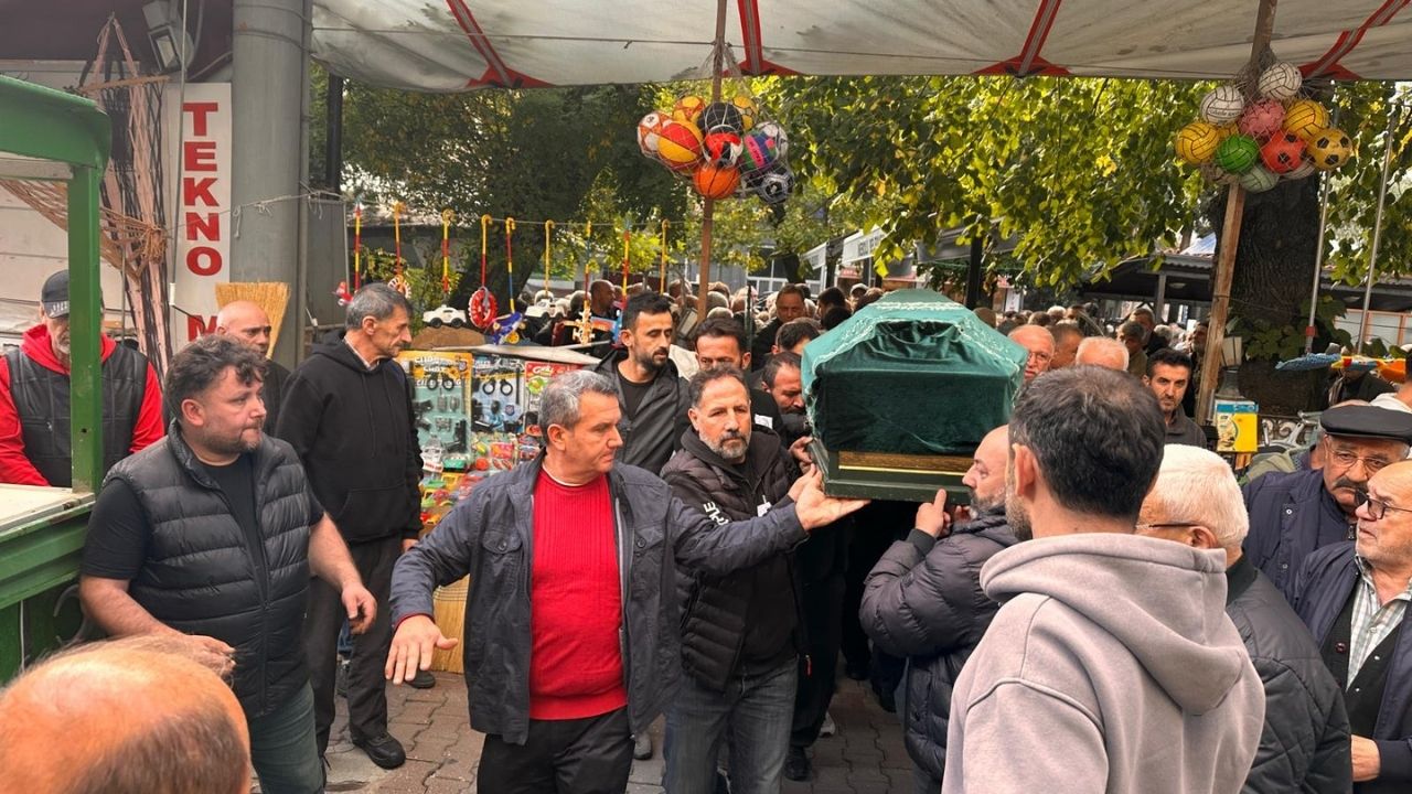 Emektar Şoför Kastamonu’da Son Yolculuğuna Uğurlandı (3)