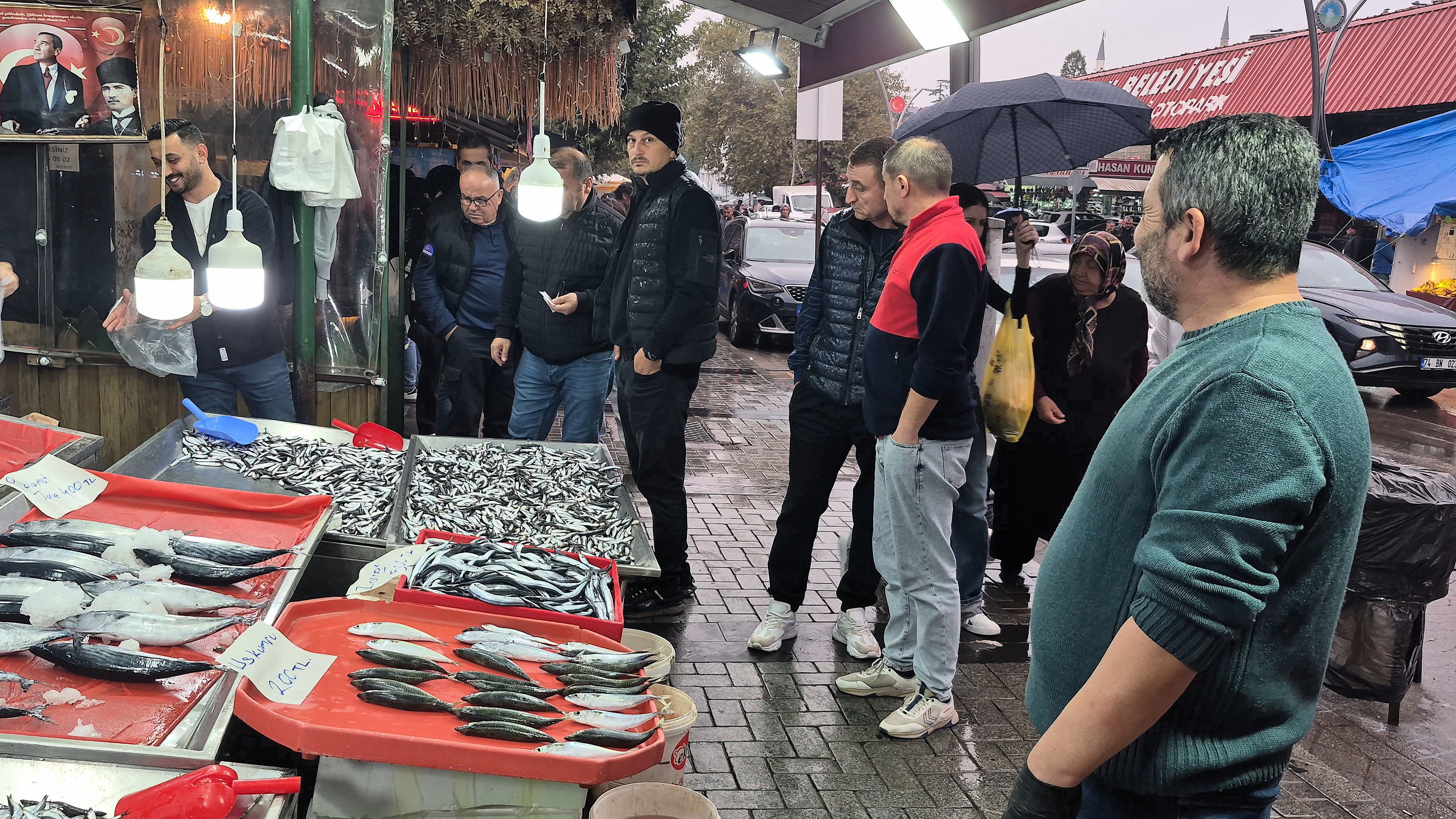 Hamsi Bollaştı Kilosu 50 Tl'ye Kadar Düştü! 1