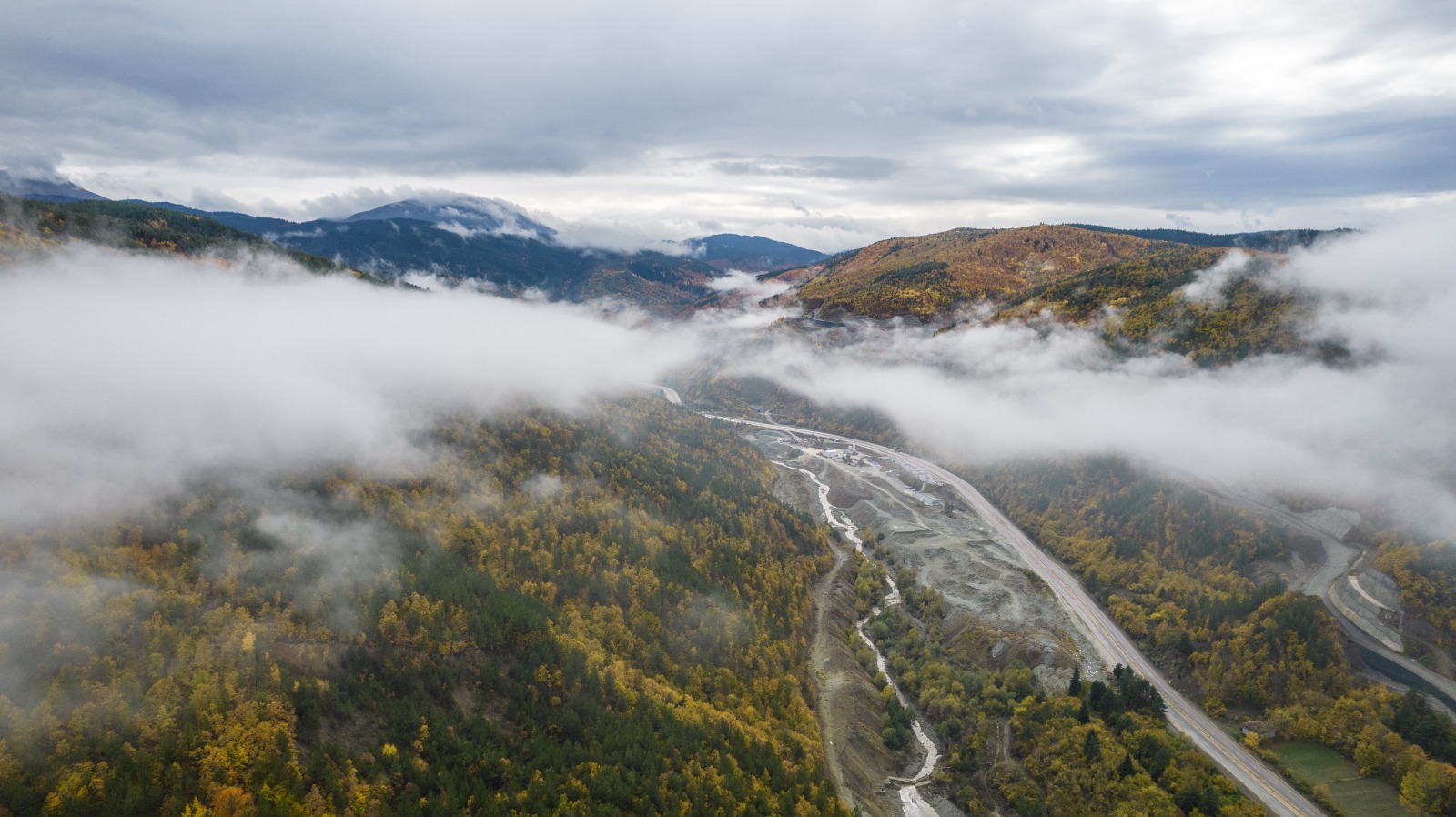 Ilgaz Dağı'nda Büyüleyici Manzaralar Oluştu 2