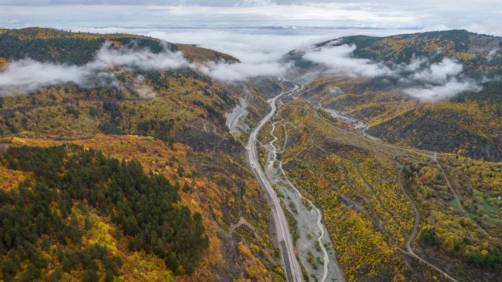 Ilgaz Dağı'nda Büyüleyici Manzaralar Oluştu