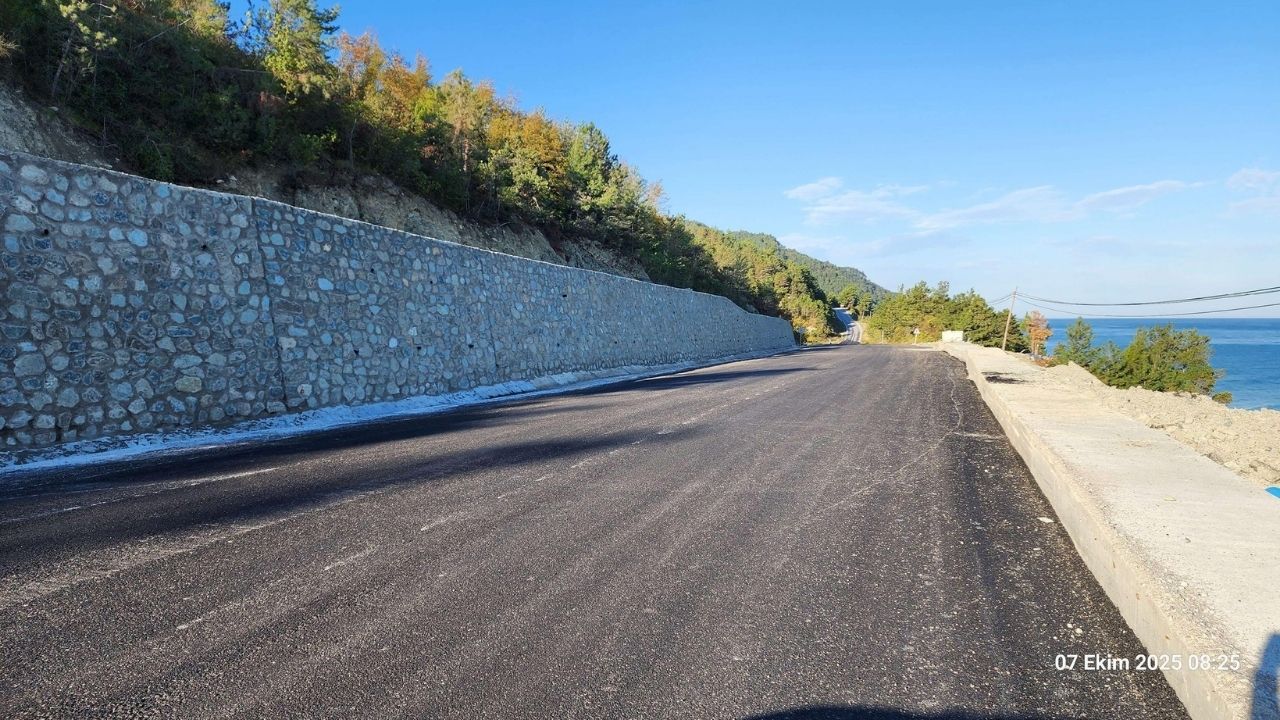 Kastamonu Sahil Yolu Yenilendi Heyelan Riski Azaldı (2)