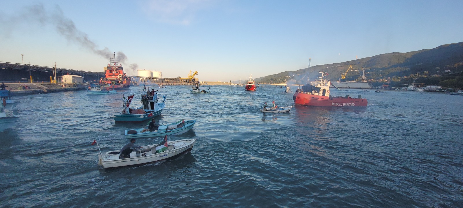 Kastamonu Sahilinde Sumud Filosu'na Destek Verildi 5