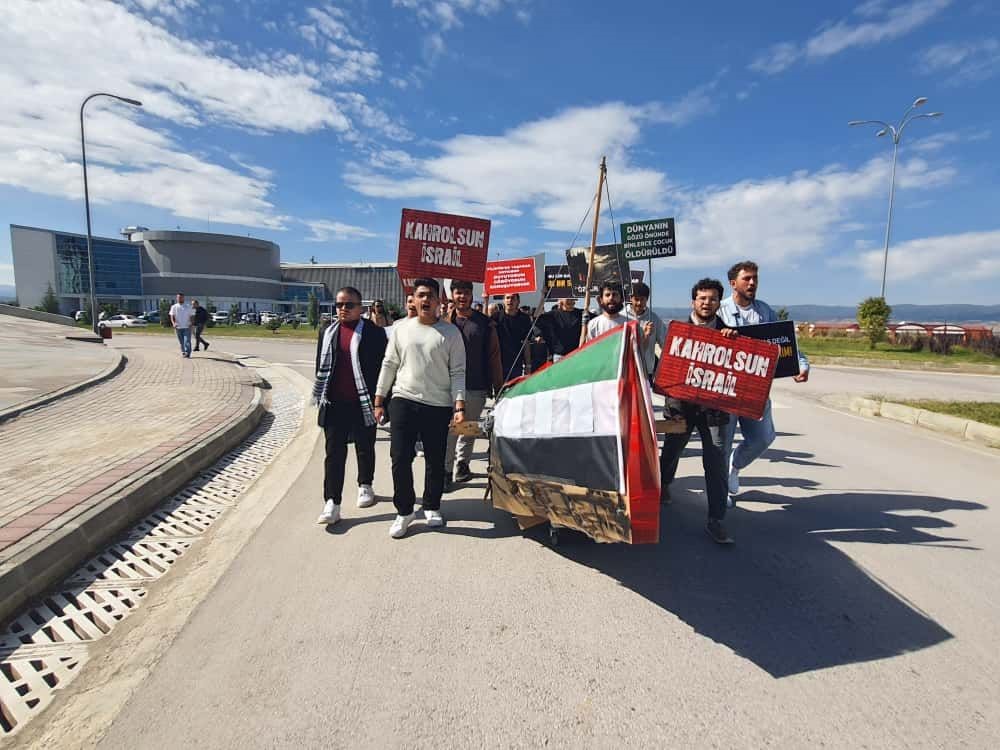 Kastamonu Üniversitesi Öğrencilerinden Protesto! 2
