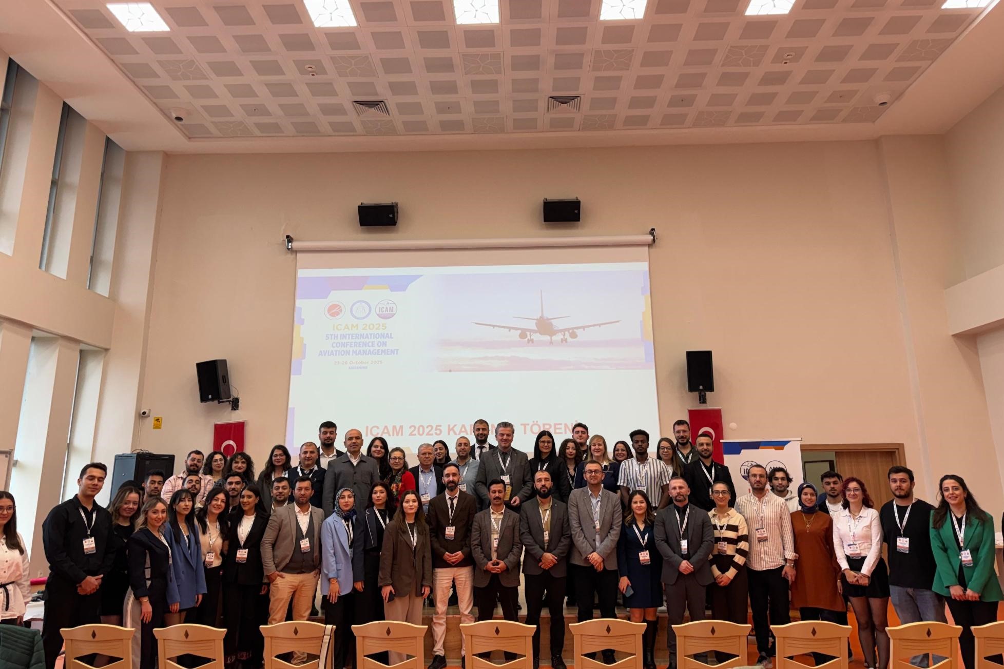 Kastamonu Üniversitesi'nde Havacılık Dünyası Bir Araya Geldi