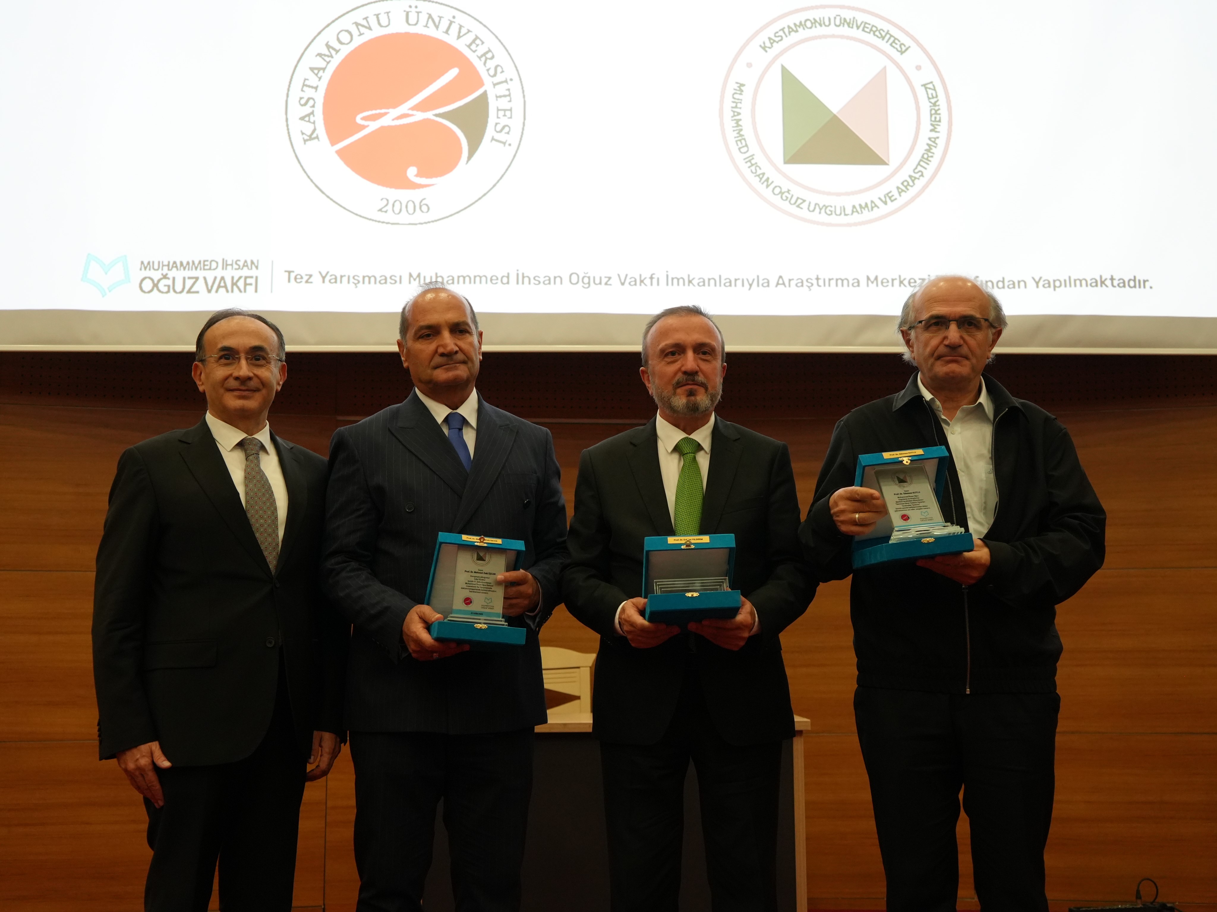 Kastamonu Üniversitesi'nde Ödüller Sahiplerini Buldu 5