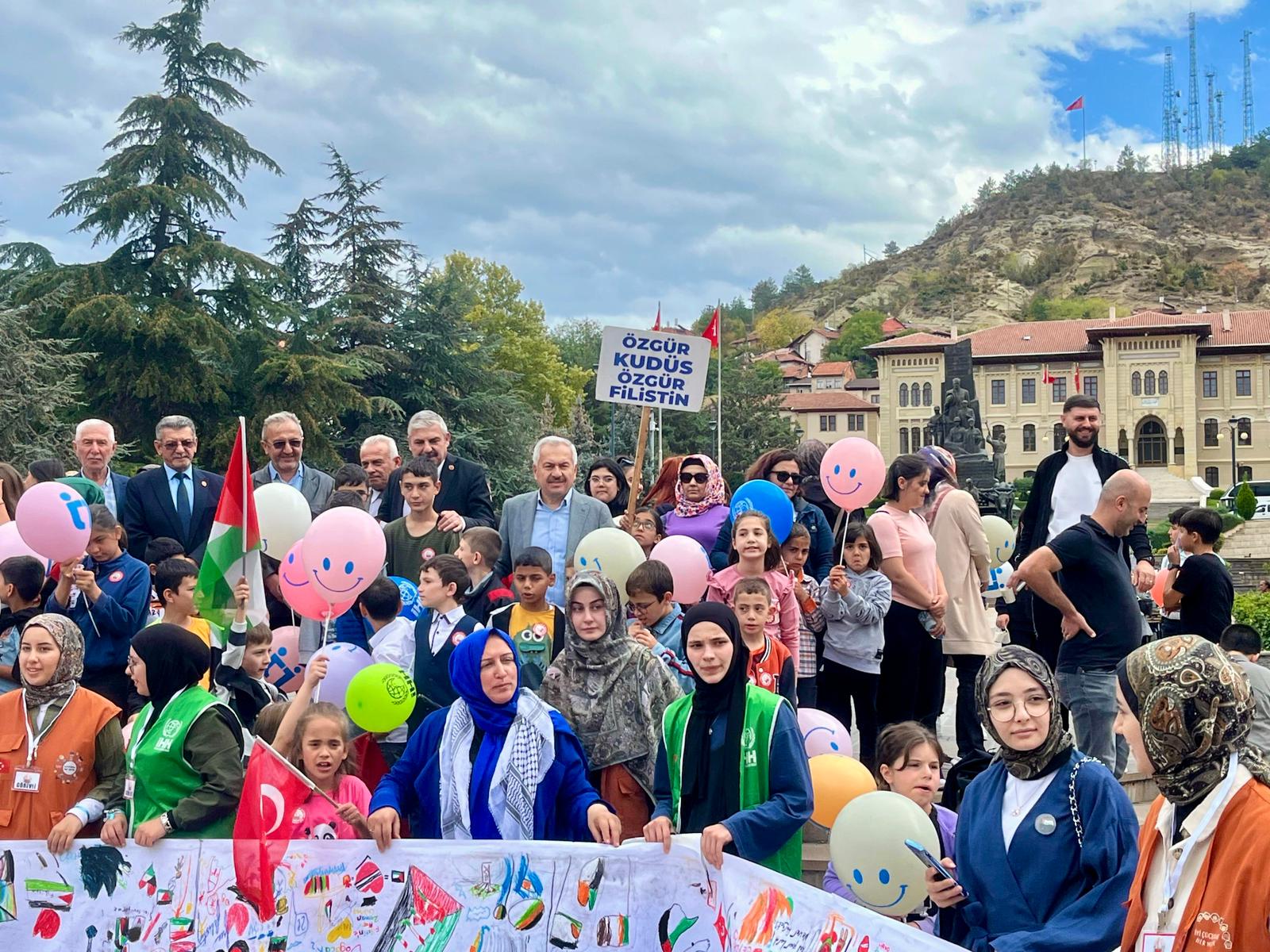 Kastamonu Ve Amasya'da 'Filistinli Çocuklar Için Çiz' Etkinliği Yapıldı 2