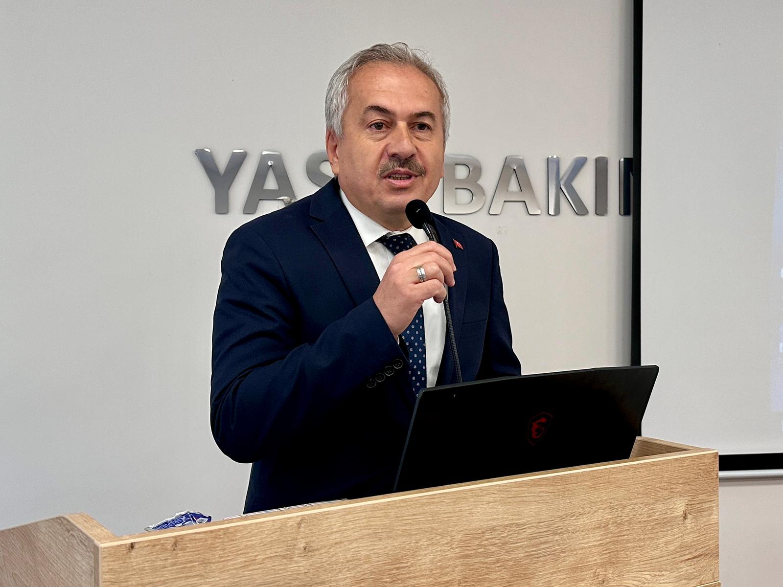 Kastamonu’da 'Dünya Ve Türkiye Yaşlı Projeksiyonu' Paneli Düzenlendi 14