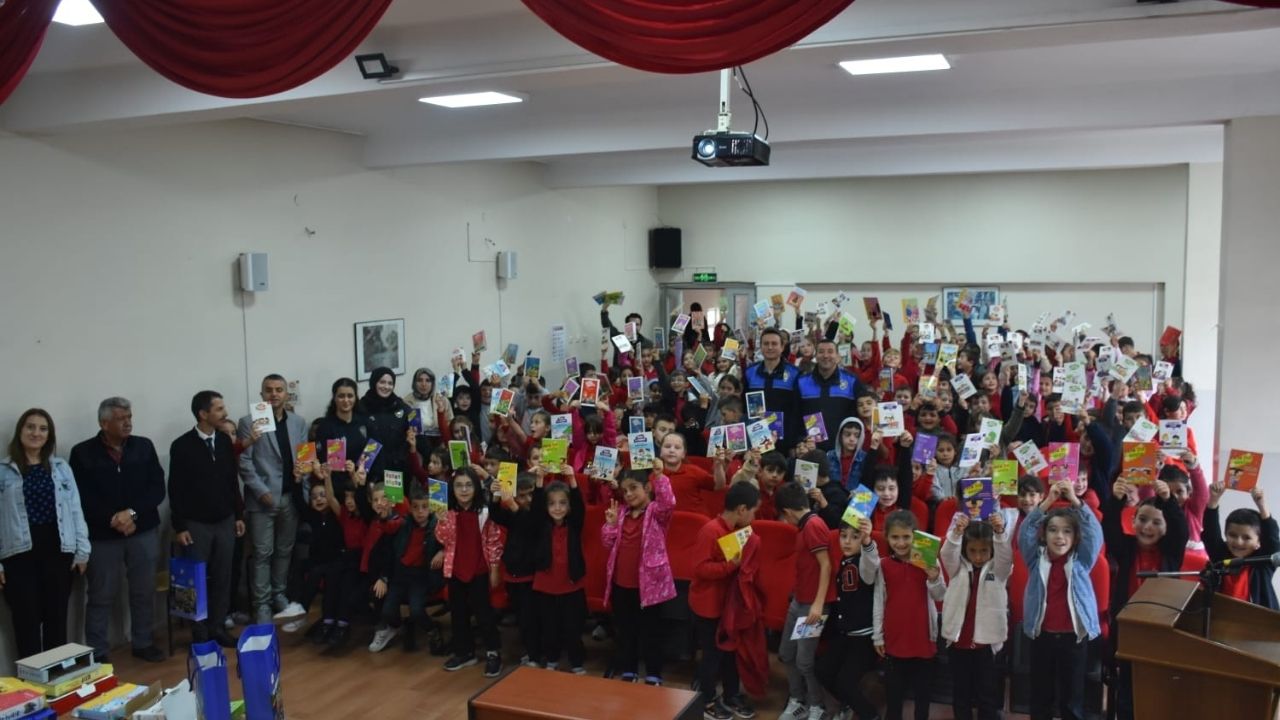 Kastamonu’da Eğitimle Hayata Renk Katıldı 6 Bin Öğrenciye Ulaşıldı (7)