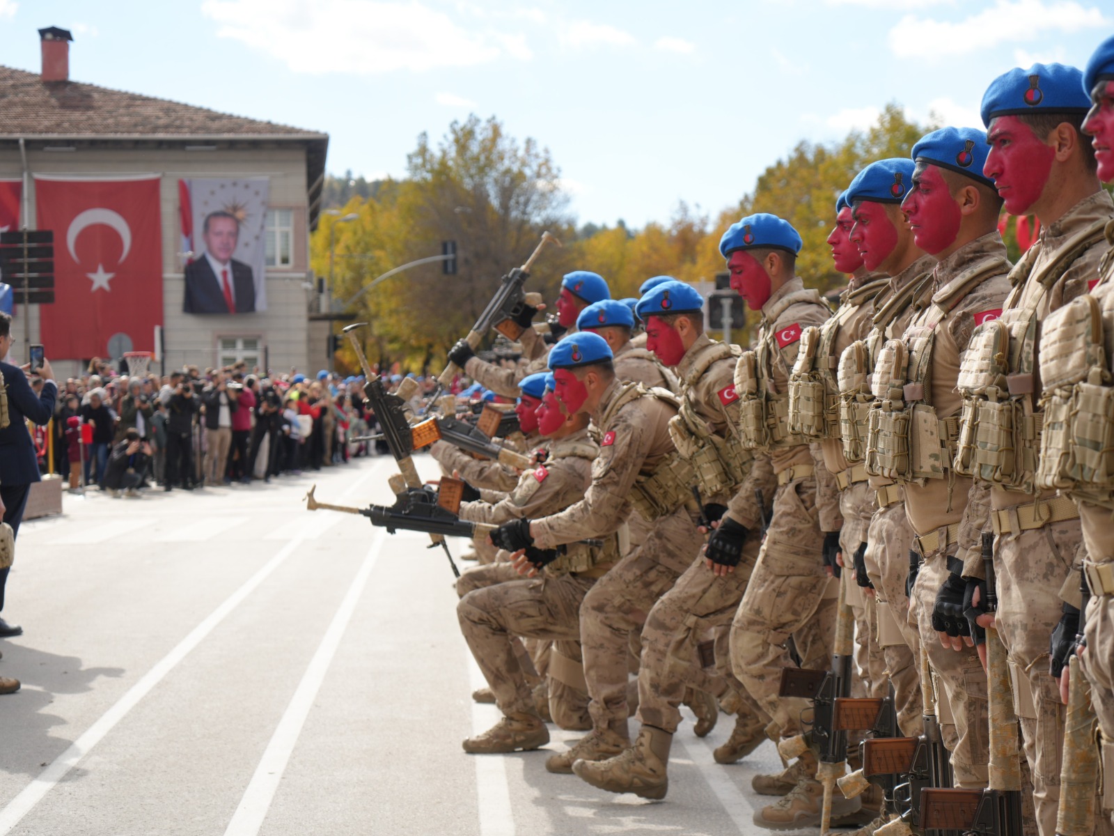 Kastamonu'da Komandoların Dövüş Sanatları Gösterisi Nefes Kesti! 4