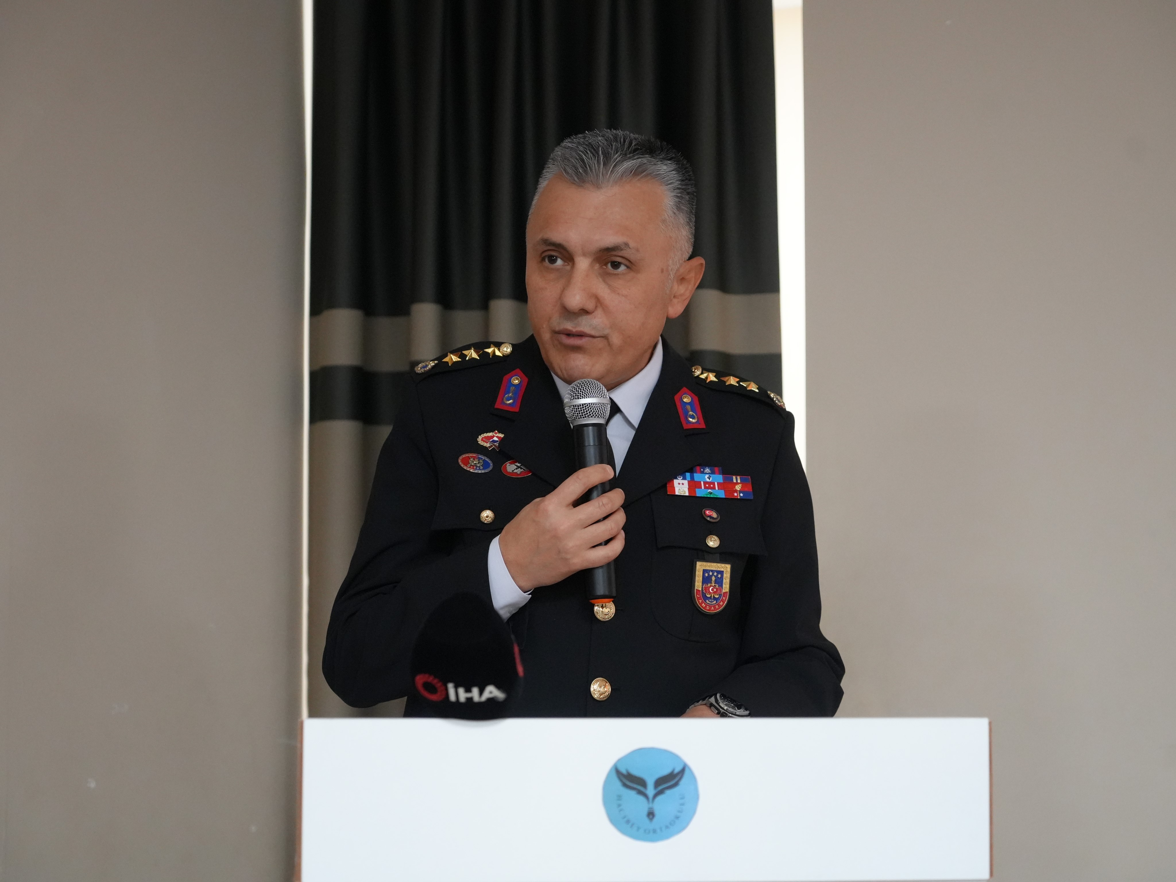 Kastamonu'da Kütüphaneye Ismi Verilen Askerin Annesi Gözyaşı Döktü 3