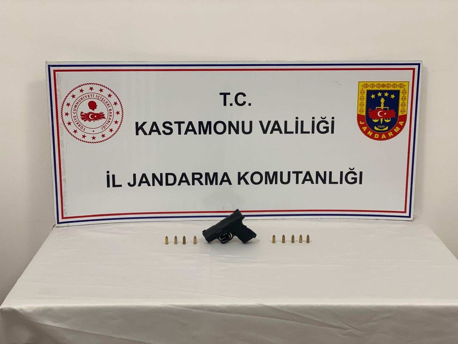 Kastamonu'da Operasyon Yakalanan 21 Şahıstan 8'I Tutuklandı