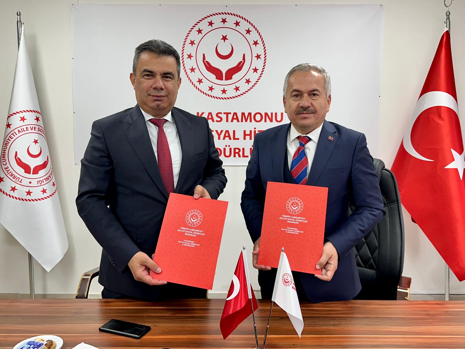 Kastamonu'da Protokol Imzalandı Şehit Ve Gazi Yakınları Sanatla Buluşacak! 4