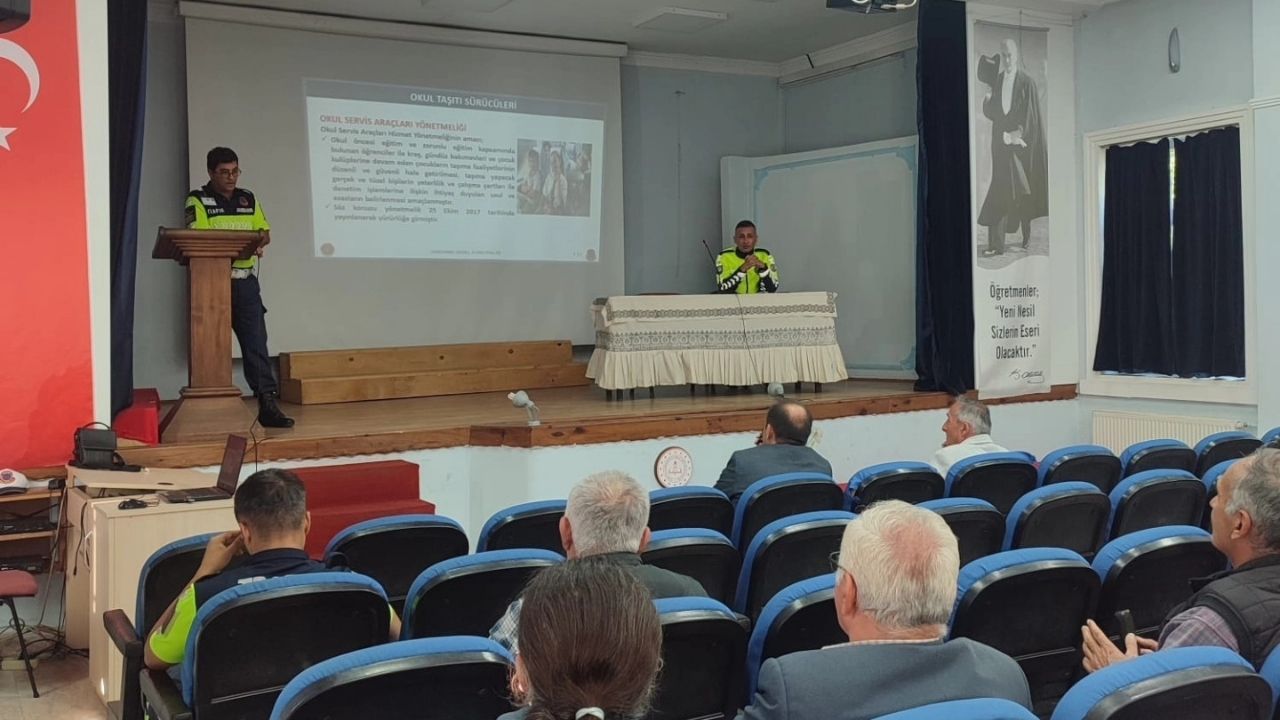 Kastamonu’da Servis Şoförlerine Sıkı Eğitim (1)