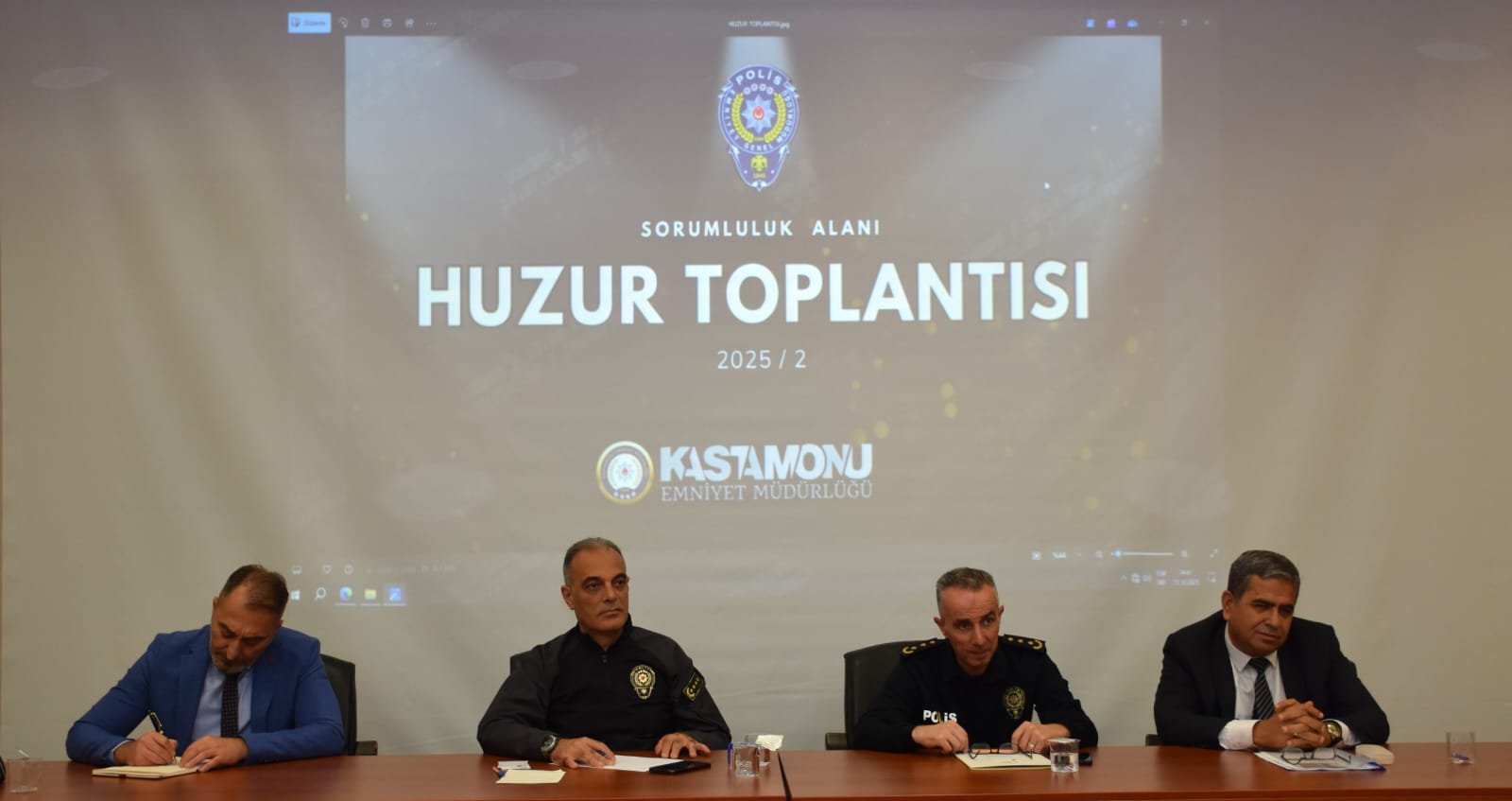 Kastamonu’da 'Sorumluluk Alanı Huzur Toplantısı' Düzenlendi 44