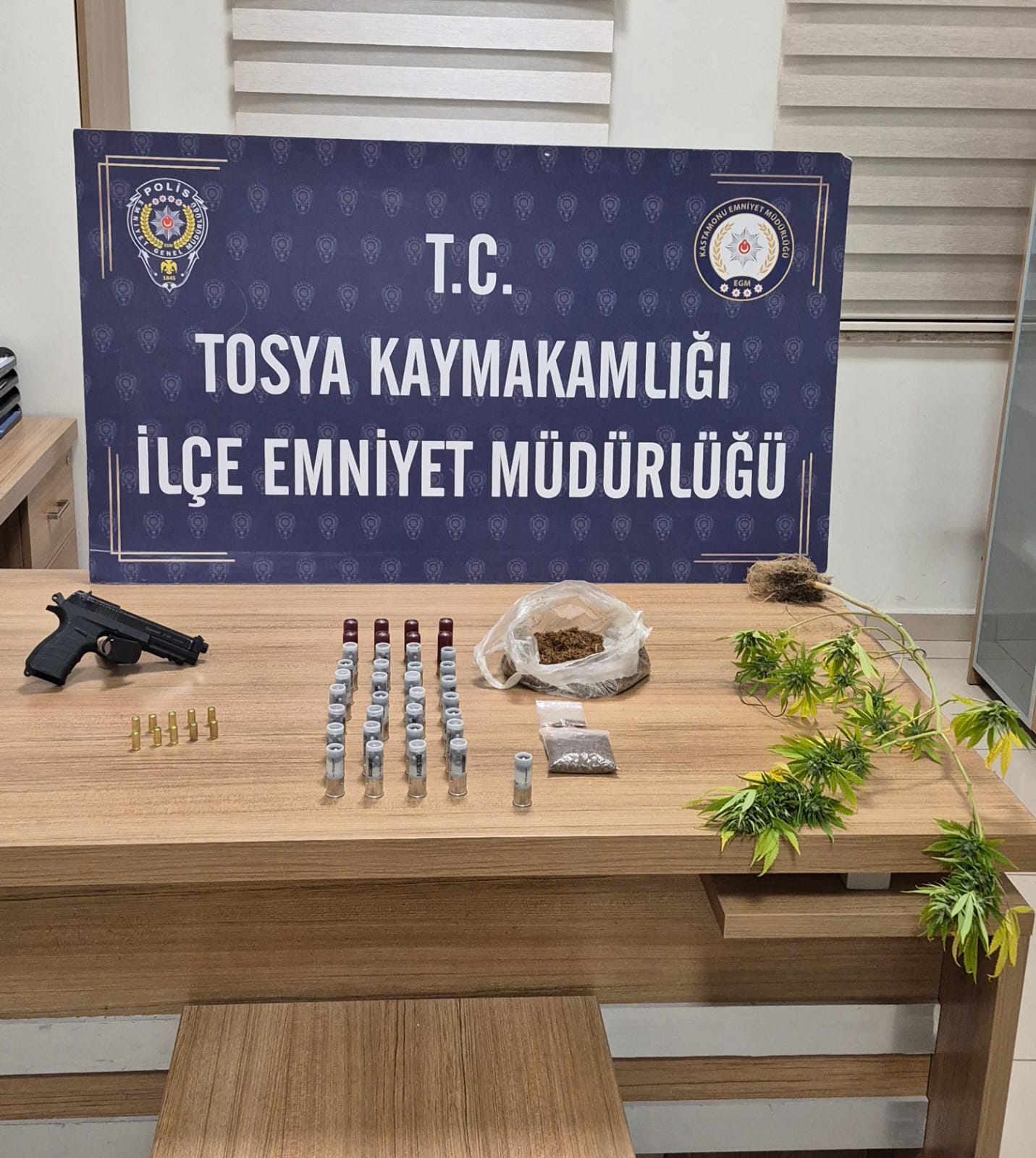 Kastamonu'da Zehir Tacirlerine Geçit Yok 1 Şahıs Tutuklandı 1