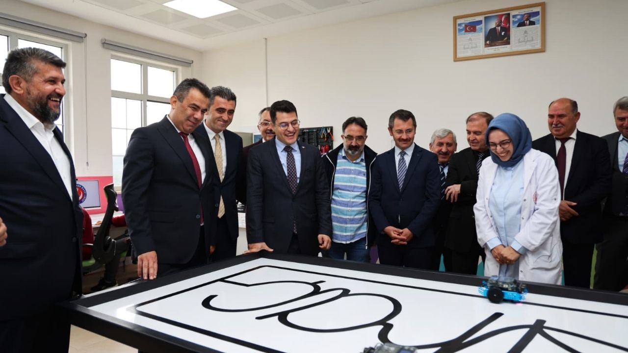 Kastamonu’nun Ilçesi Yapay Zeka Sınıfına Kavuştu (6)