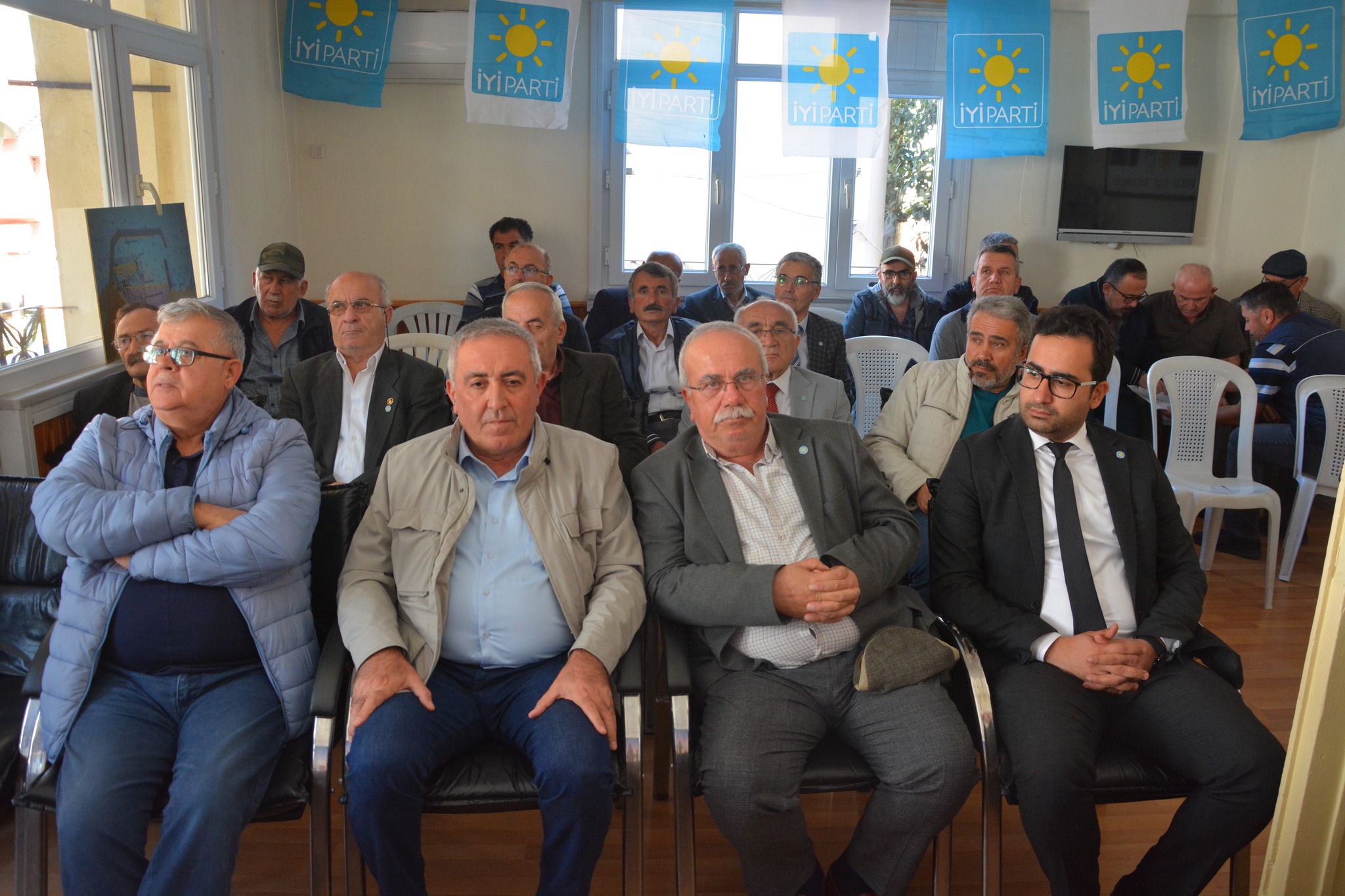 Kastamonu'nun Ilçesinde Başkan Güven Tazeledi 2