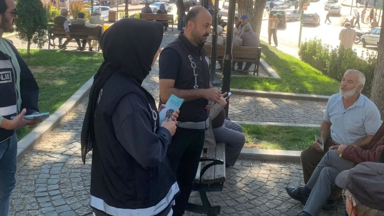 Kastamonu’nun Ilçesinde Dolandırıcılığa Karşı Önlem Halk Bilinçleniyor (5)