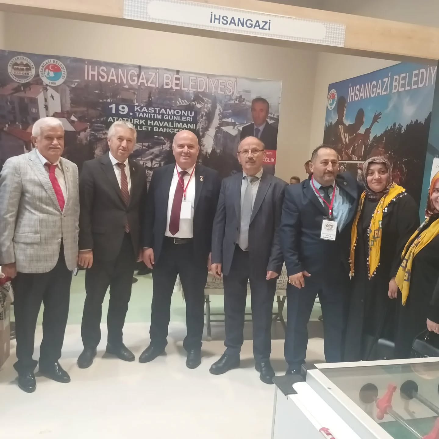 Kastamonu'nun Ilçesinin Standı Yoğun Ilgi Gördü Bakan Tunç Ziyaret Etti 3