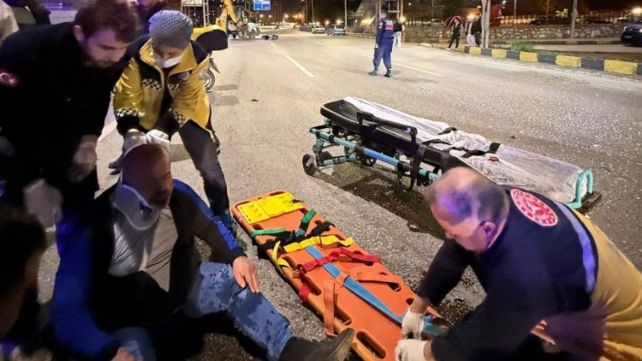 Kırmızı Işıkta Beklerken Ölümle Burun Buruna Geldi (1)