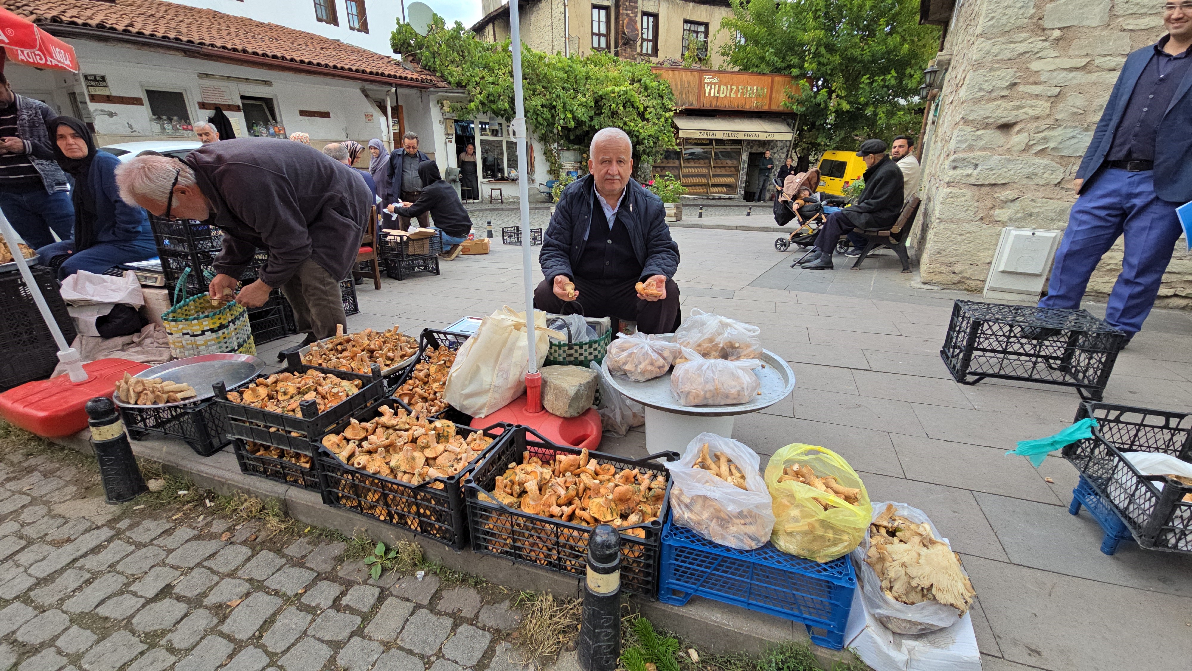 Komşu Ilde Kanlıca Bolluğu Yaşanıyor Kilosu 500 Tl'den Alıcı Buluyor 5