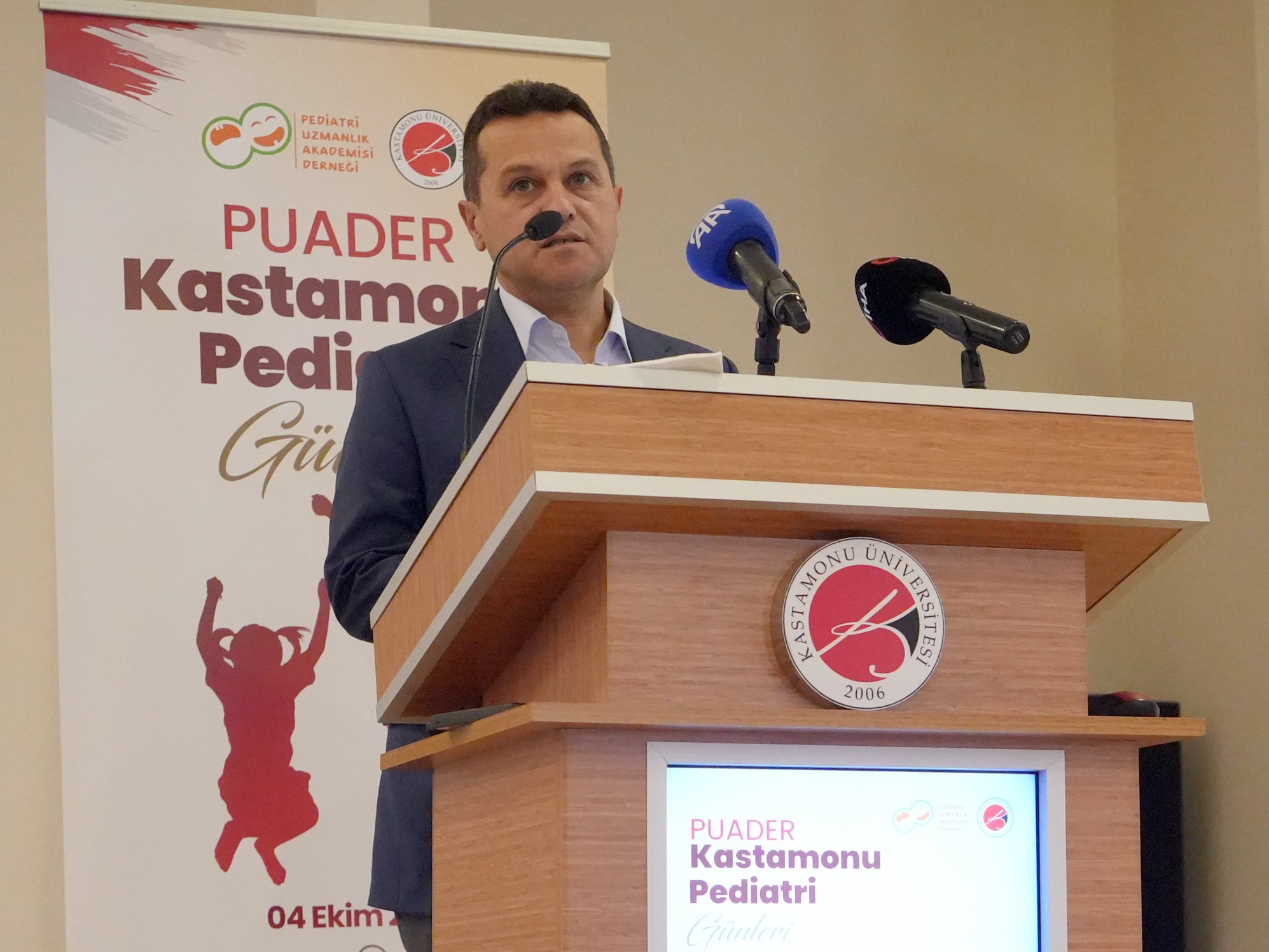 Kü'de 'Puader Kastamonu Pediatri Günleri' Başladı 15