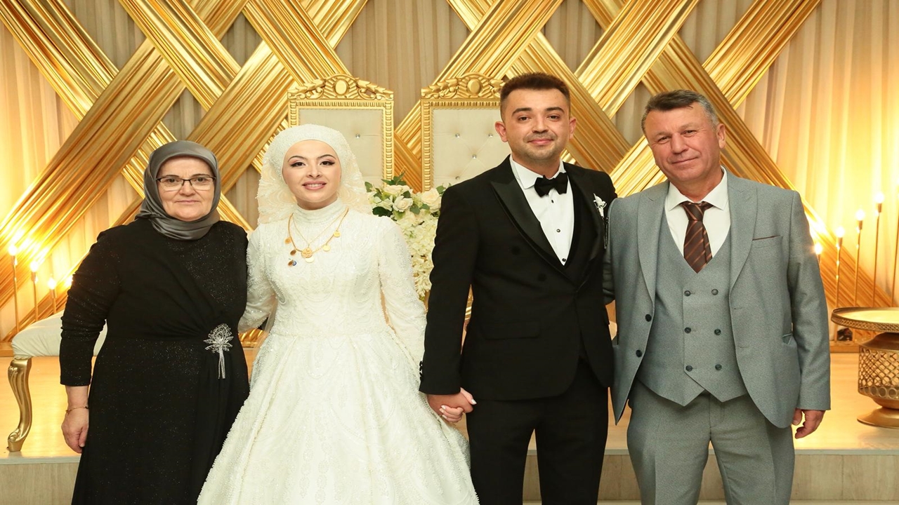 Namık Ve Sevcan Çifti (4)