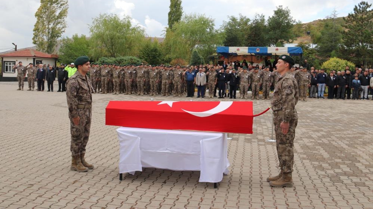 Özel Harekat Polisi Hayatını Kaybetti (2)