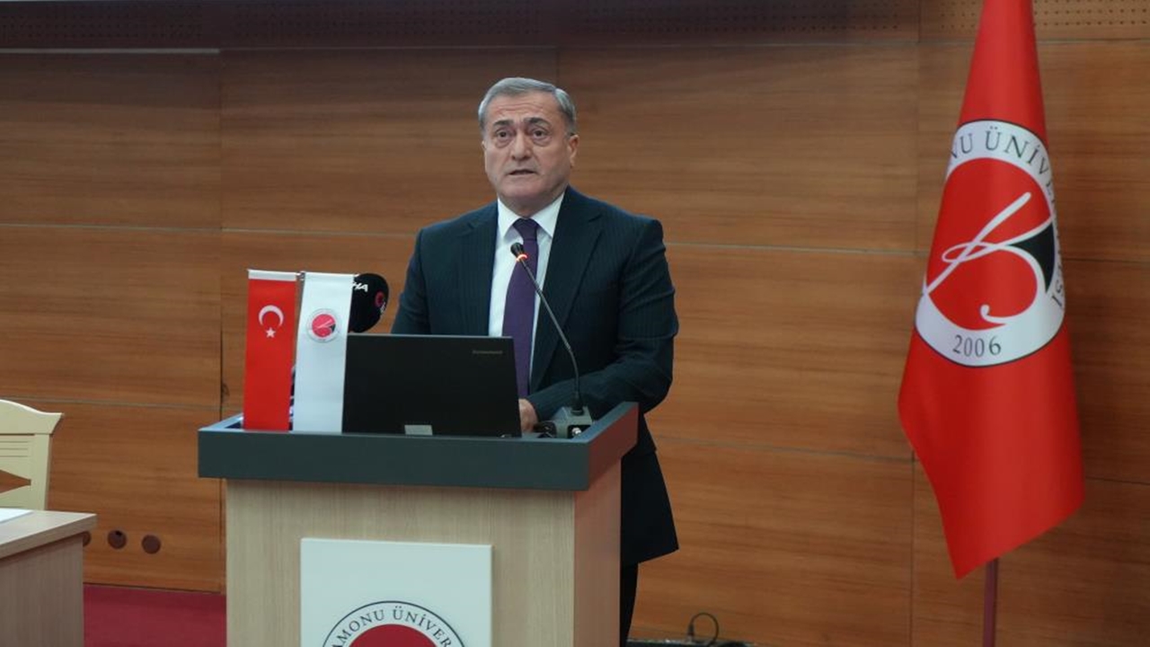 Rektör Yardımcısı Prof. Dr. Mehmet Atalan (2)