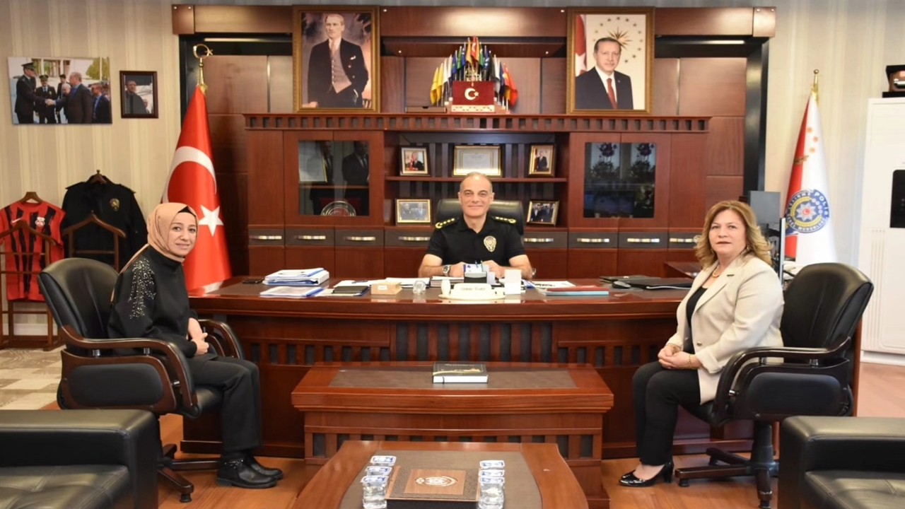 Şehit Anneleri Emniyet (1)