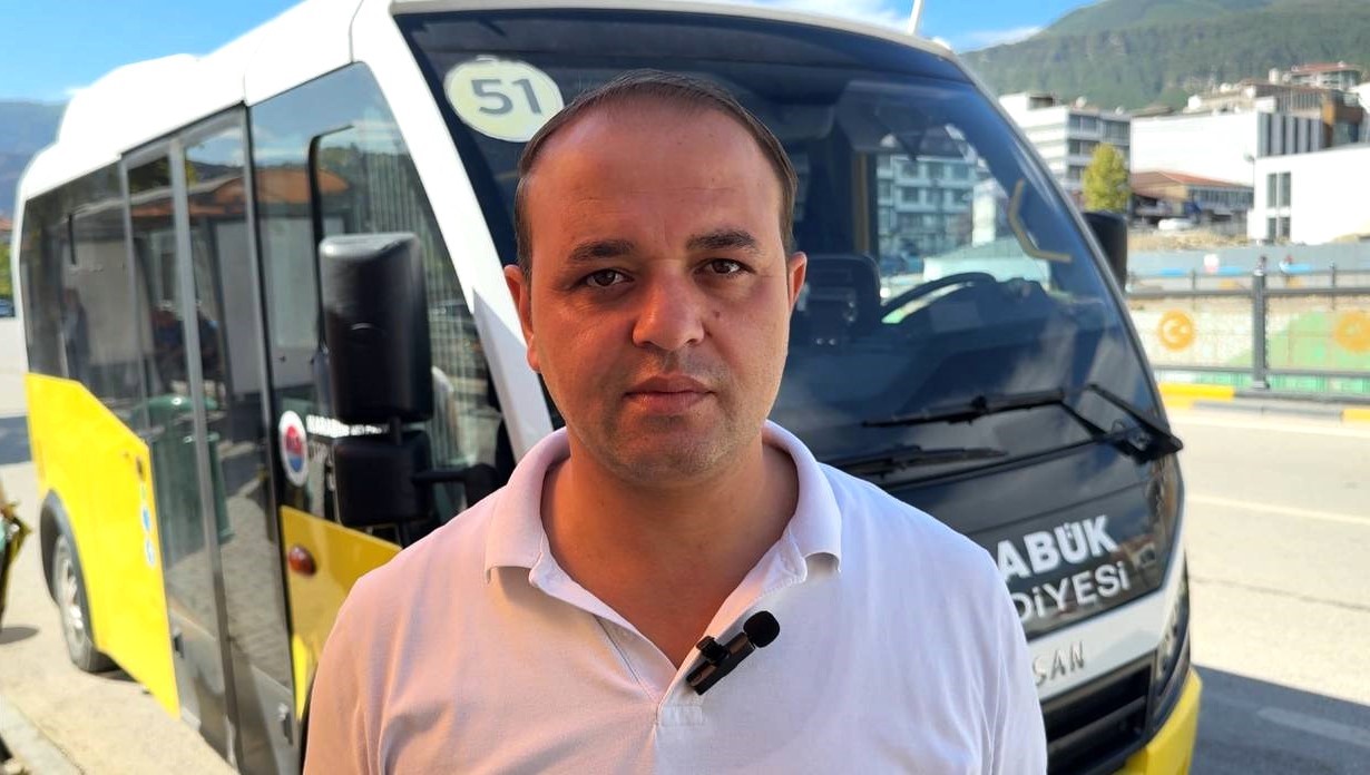 Son Dakika Fenalaşan Yolcuyu Hastaneye Yetiştirdi 2