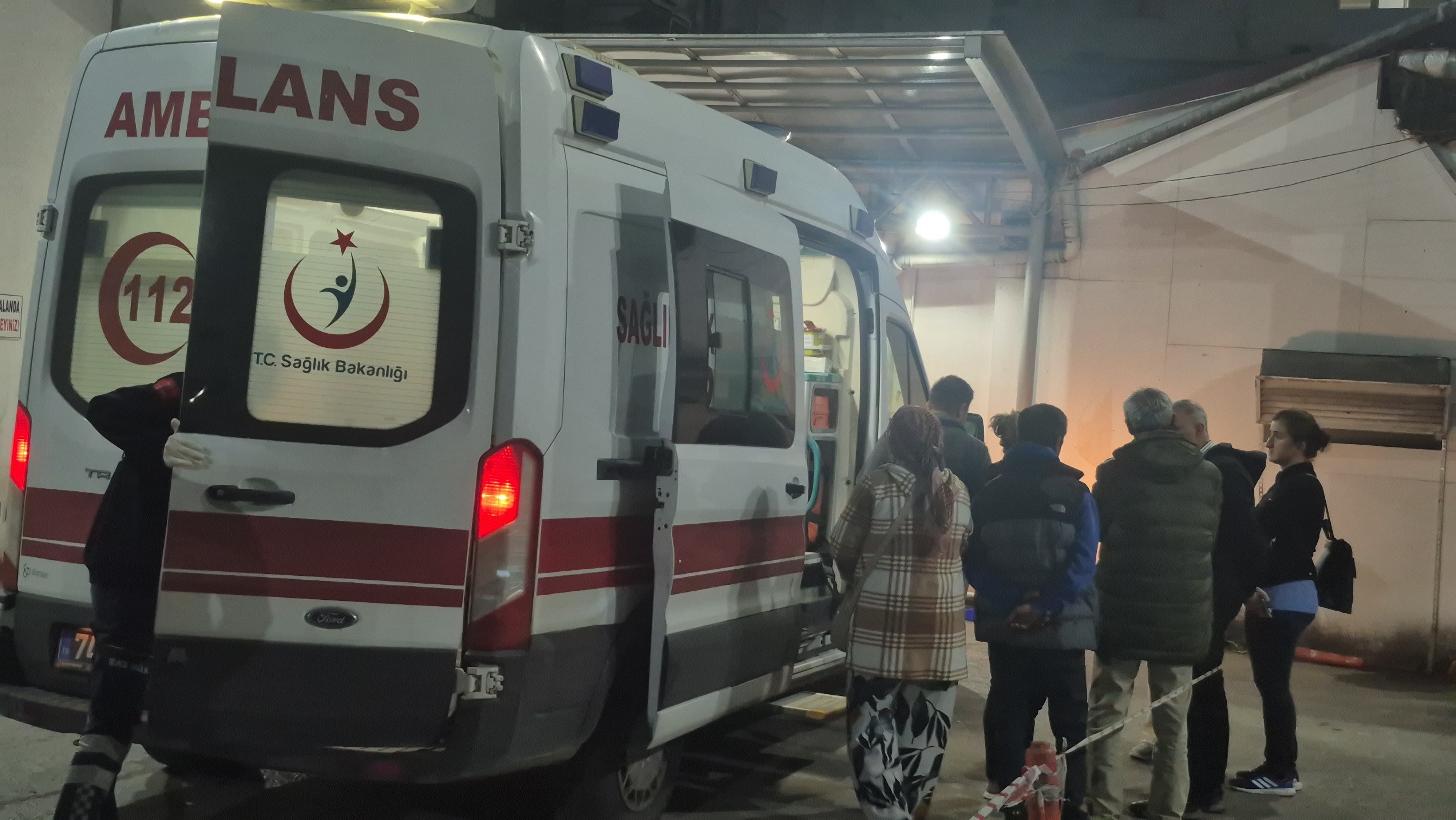 Son Dakika Osb'de 14 Işçi Dumandan Zehirlendi 1