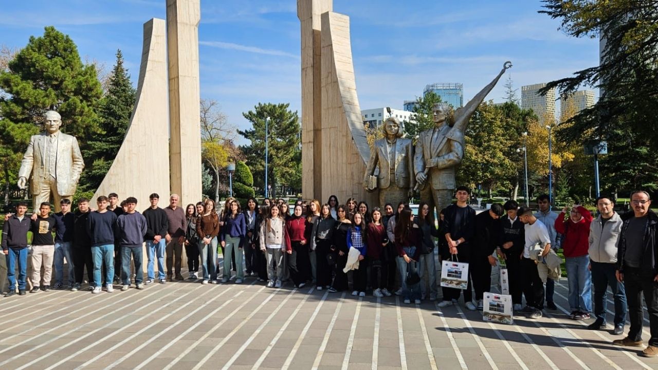Taşköprü Anadolu Lisesi Öğrencilerinden Ankara Ziyareti (2)
