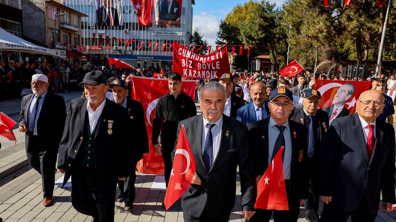 Taşköprü Cumhuriyet Tören 102'Nci Yıl (30)