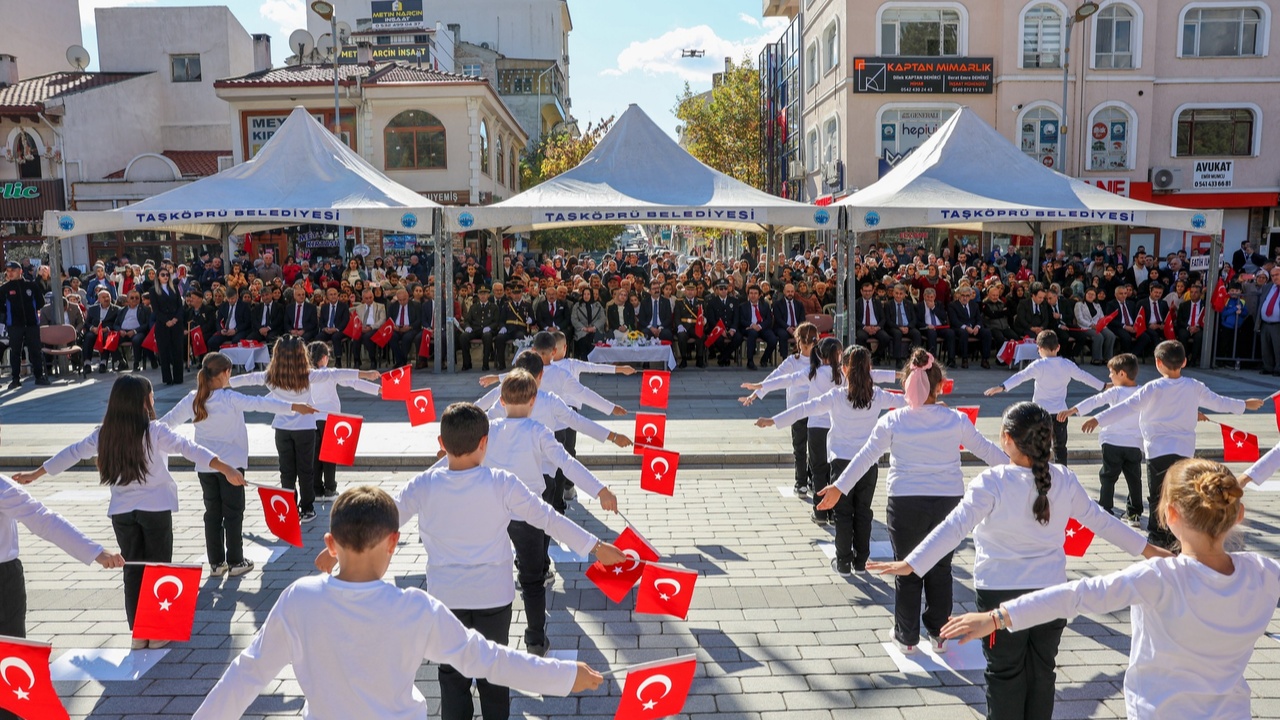 Taşköprü Cumhuriyet Tören 102'Nci Yıl (4)
